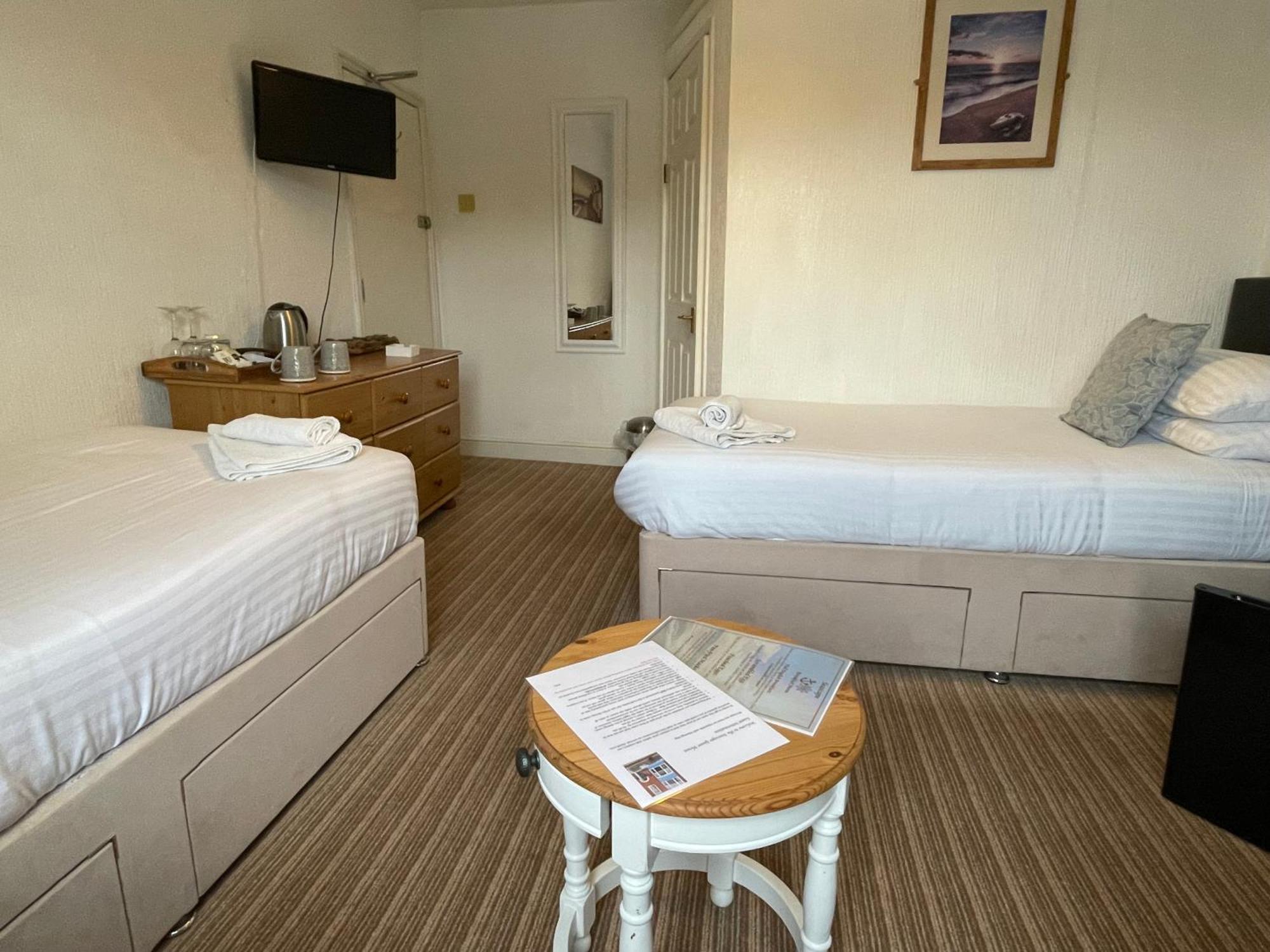 Seascape Guest House Уэймут Экстерьер фото